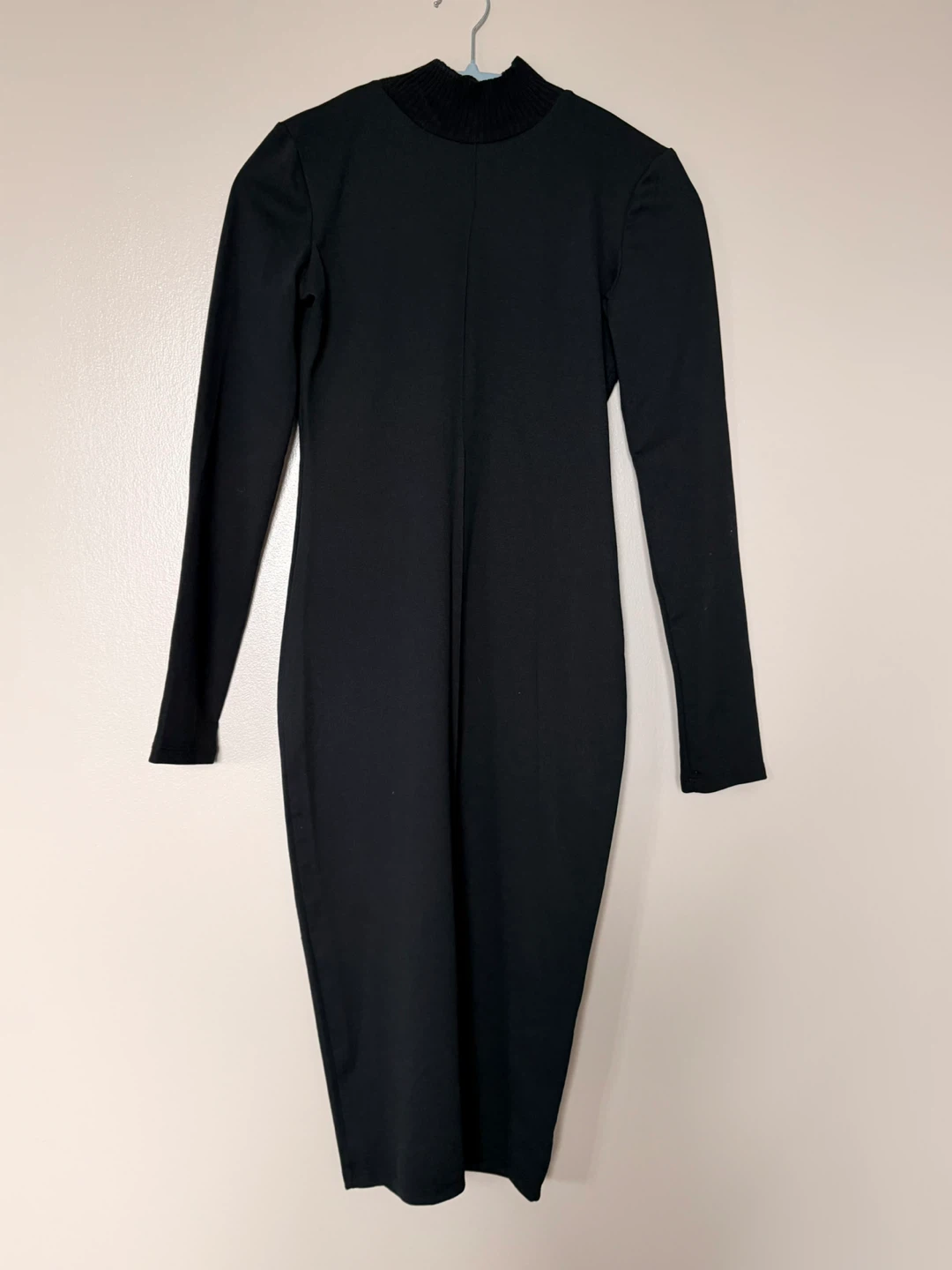 Black Long Sleeve Mock Neck Midi Dress - photo 2