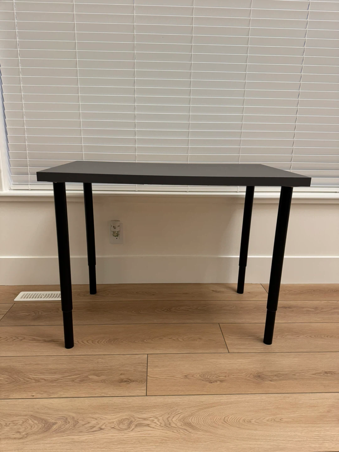 Small Table - Dark Grey