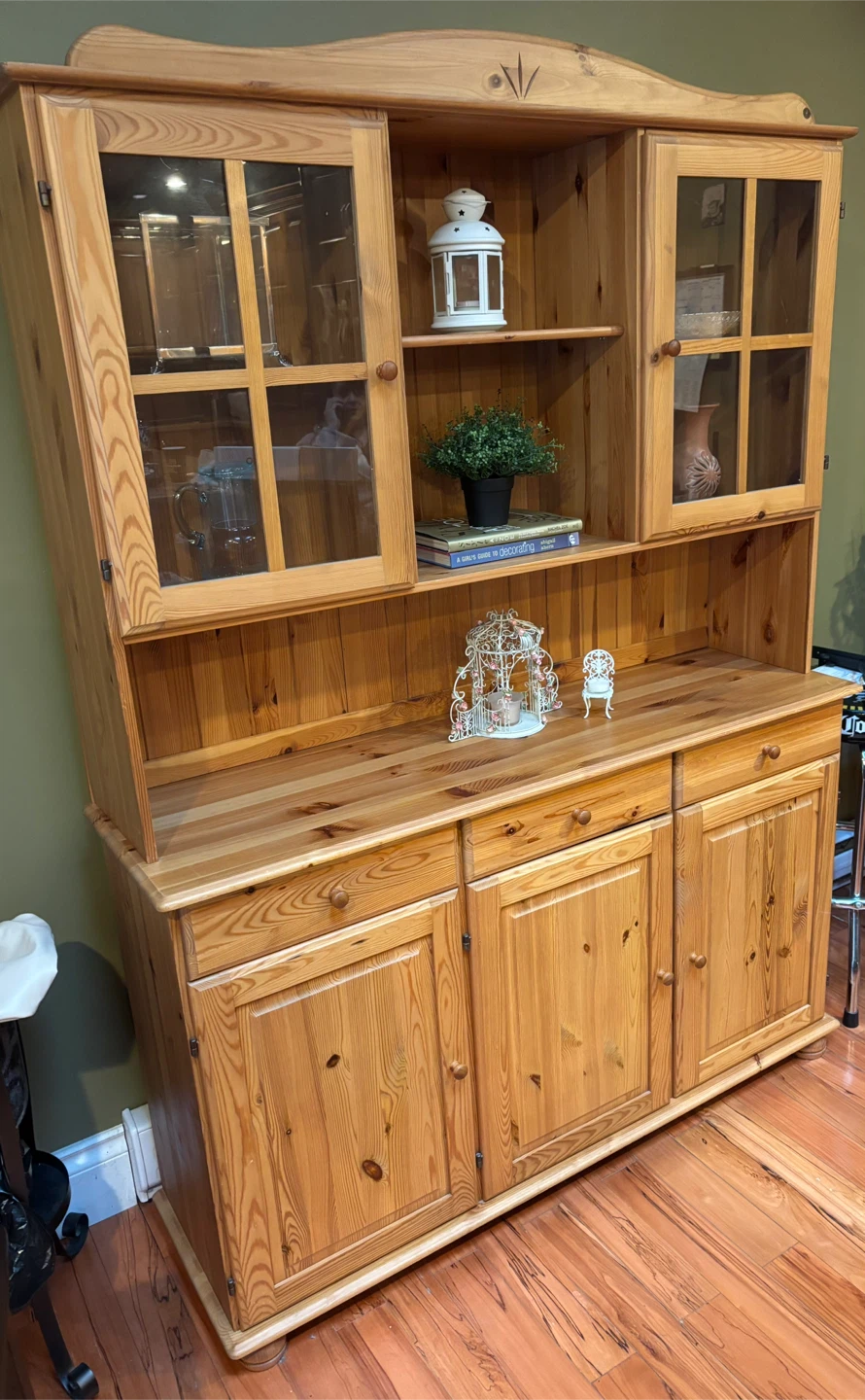 Rustic Country-Style Solid Wood Hutch - photo 2