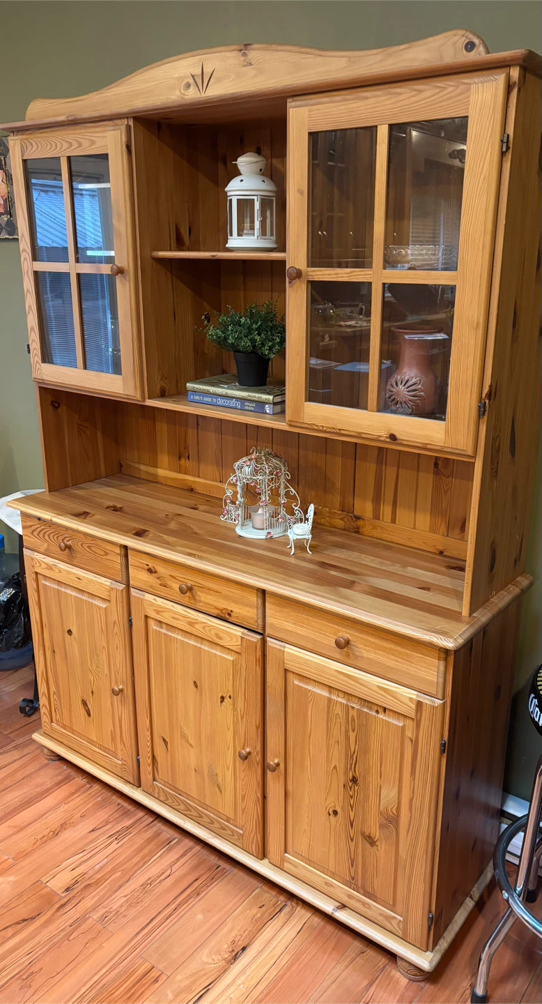 Rustic Country-Style Solid Wood Hutch - photo 4