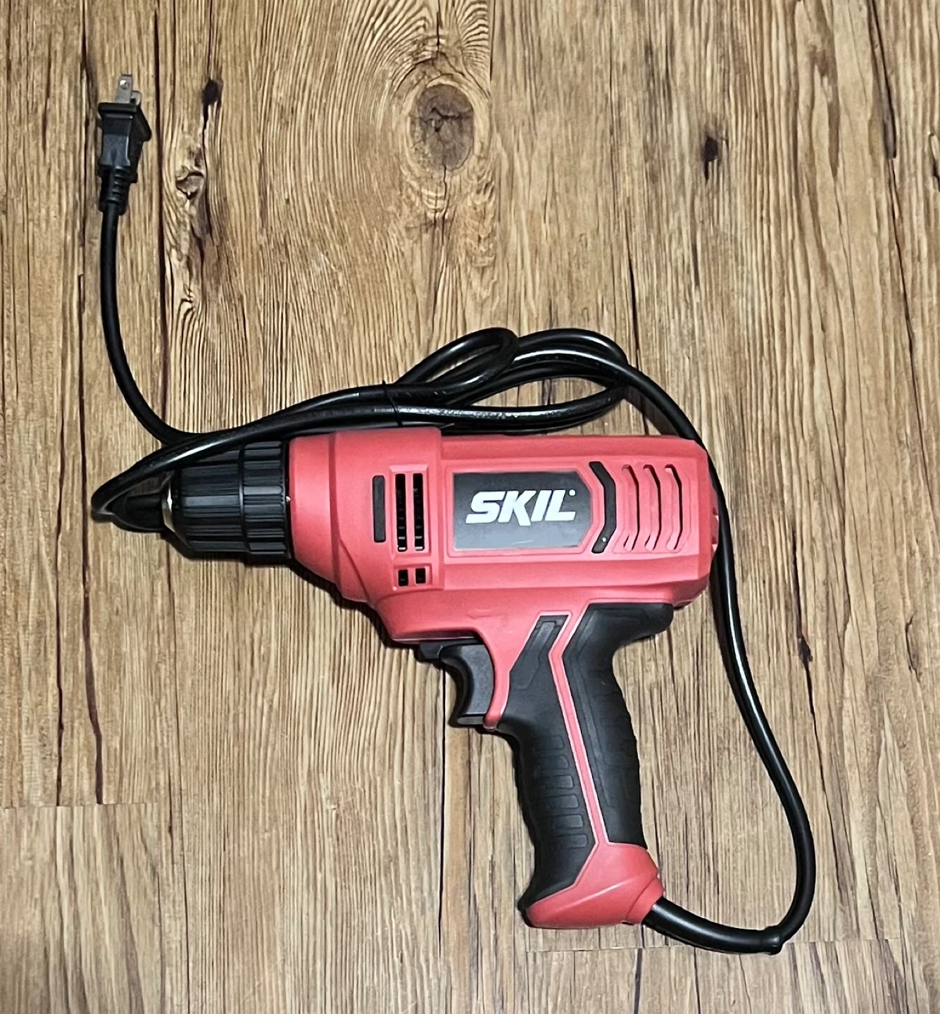 SKIL 3/8" Corded Drill