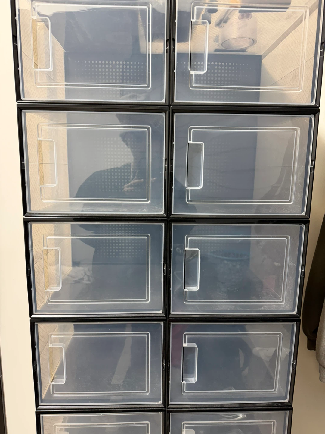 Shoe box