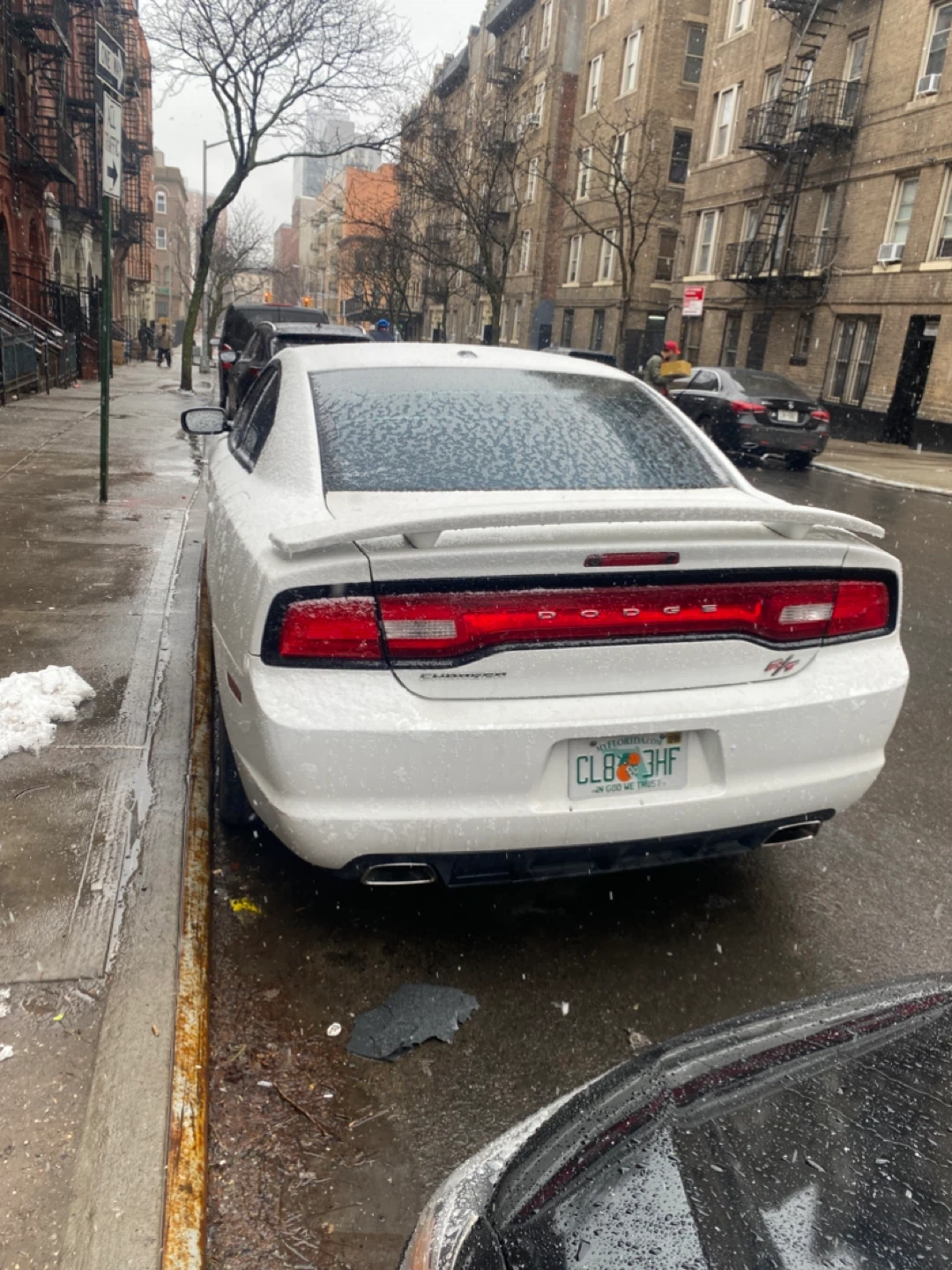 White Dodge Charger R/T 100th edition hemi 2014 225,000 miles
