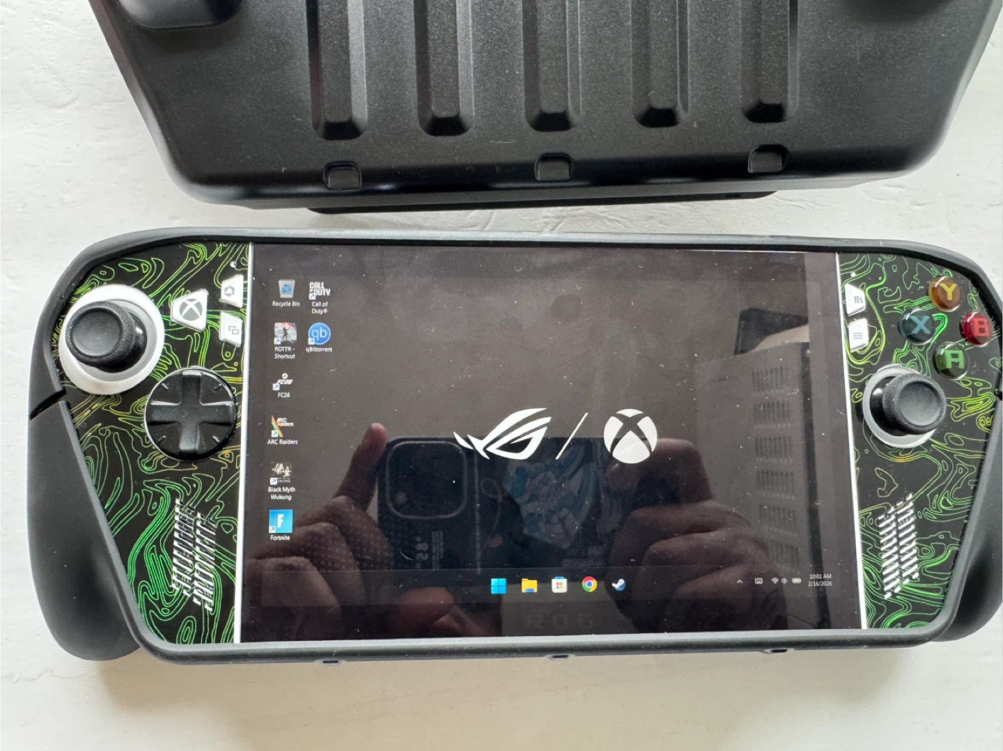Xbox ROG Ally Gaming Handheld - photo 2