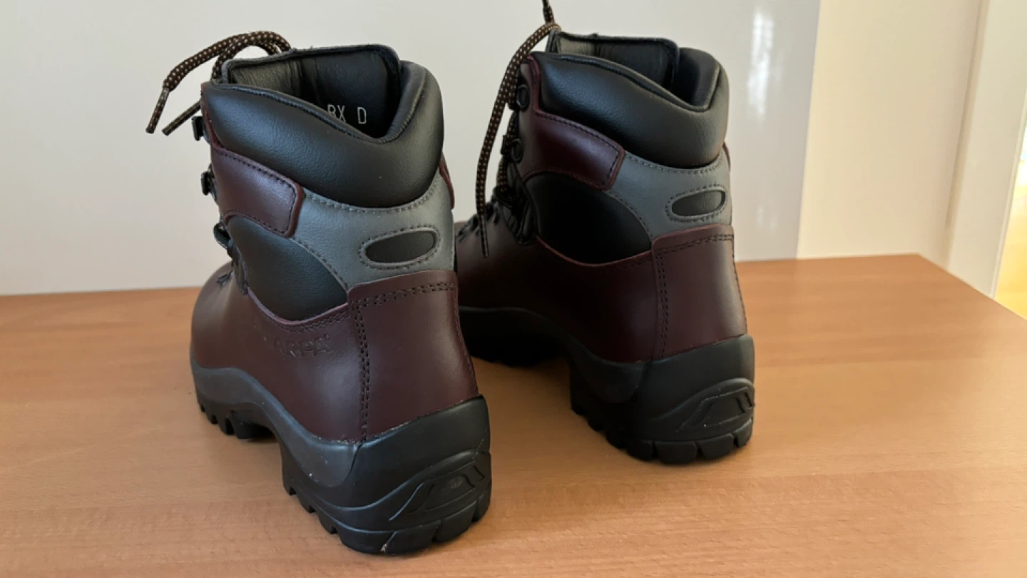 SCARPA Women's Hiking Boots Size 6.5 - photo 3