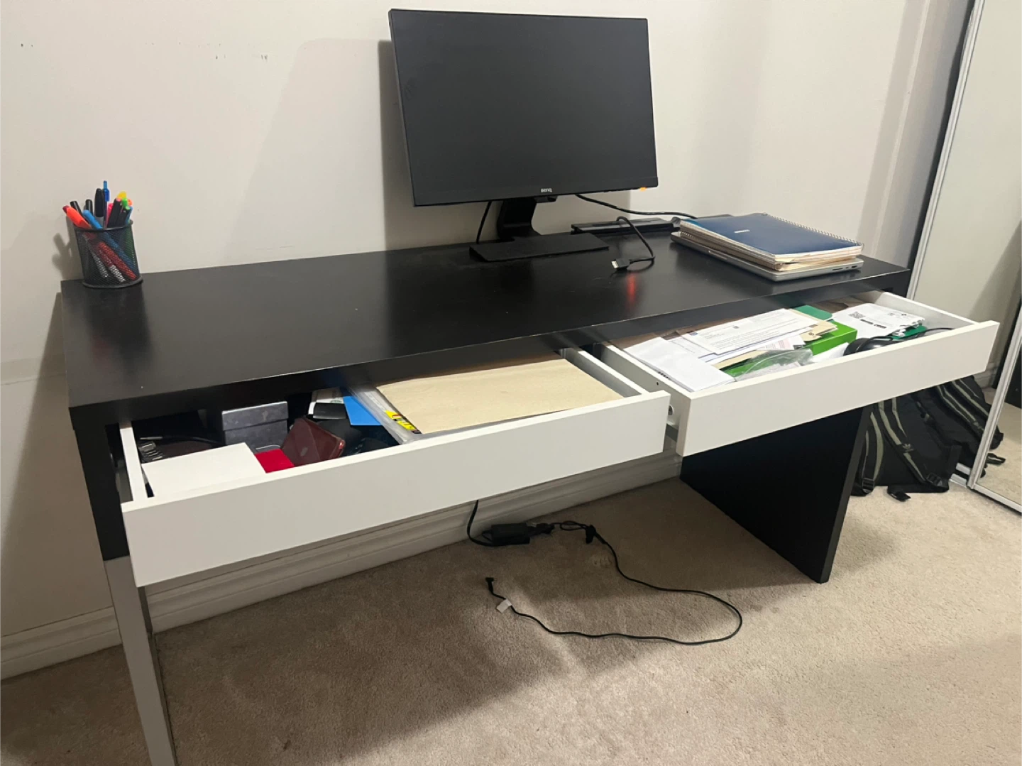 Black and White Desk with Two Drawers - photo 2