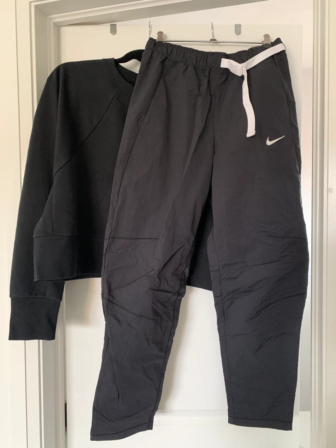 Nike Black Track Pants and Sweatshirt Set