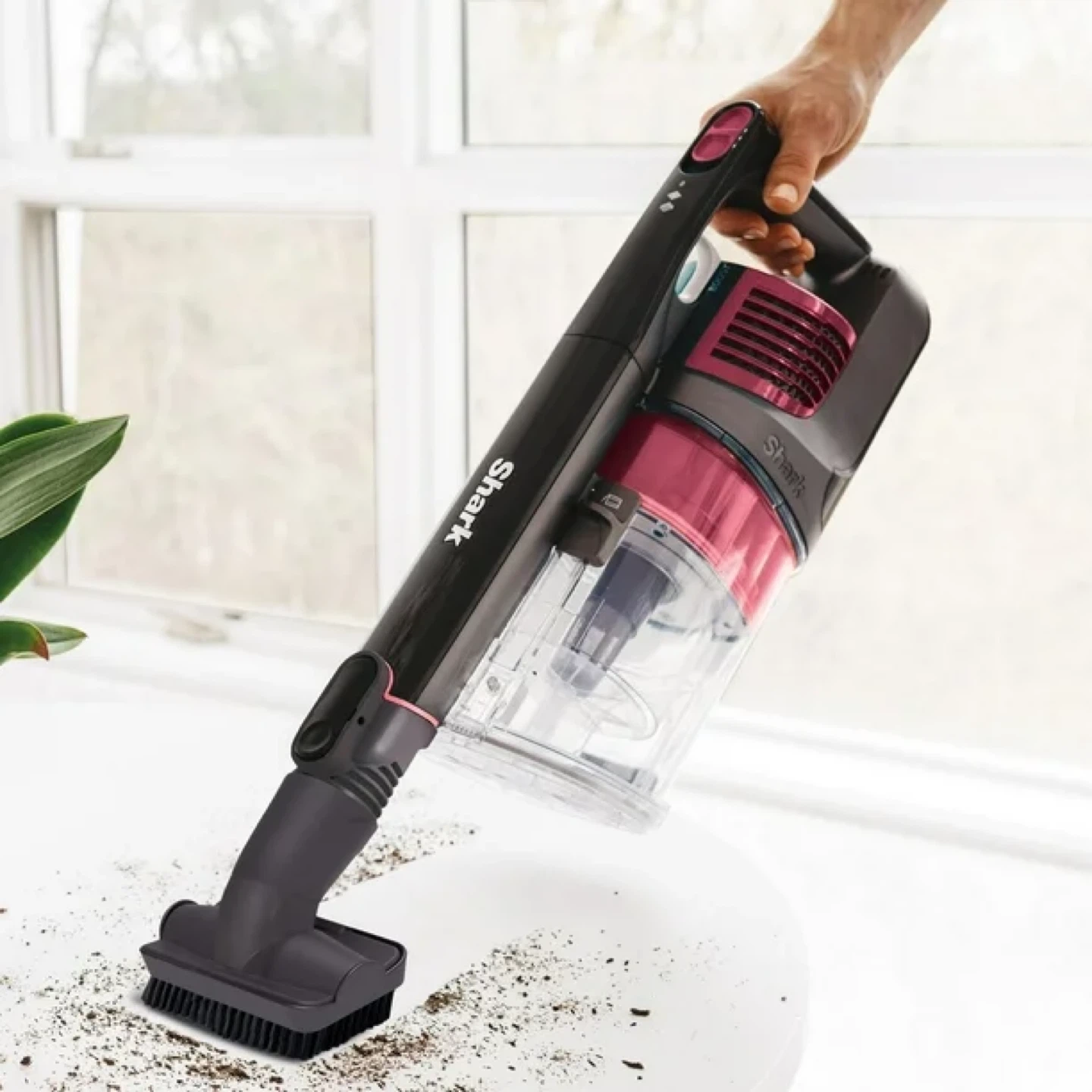 Shark IZ162HC, Rocket Pet Pro Cordless Stick Vacuum - photo 2
