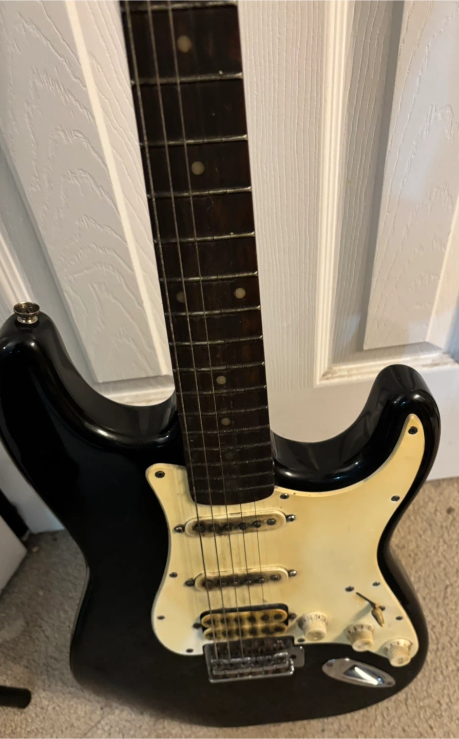 Squier Stratocaster Electric Guitar - Black - photo 3