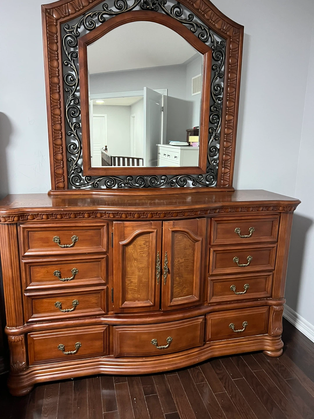 Solid Wood Dresser with Mirror - photo 2