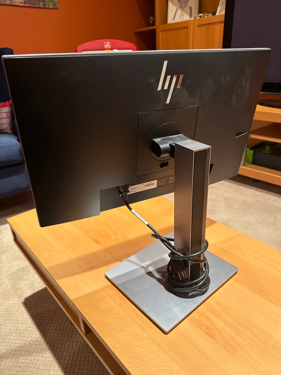 HP Computer Monitor - photo 3