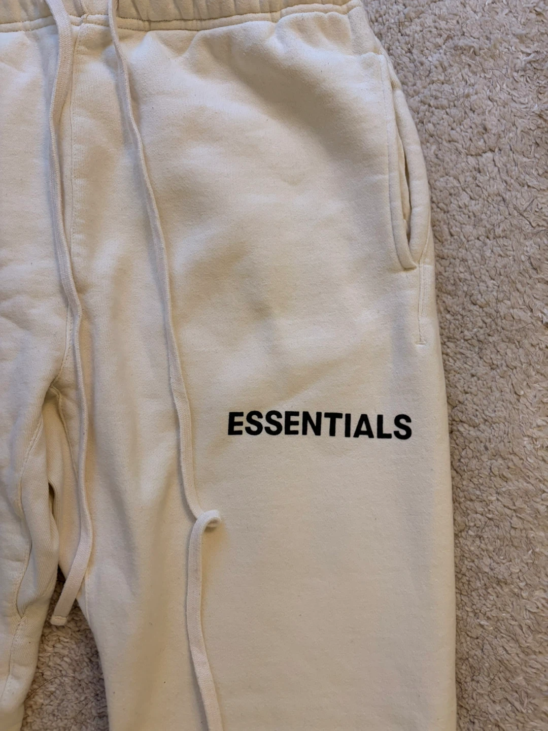 ESSENTIALS Fear of God Sweatpants Cream - photo 2