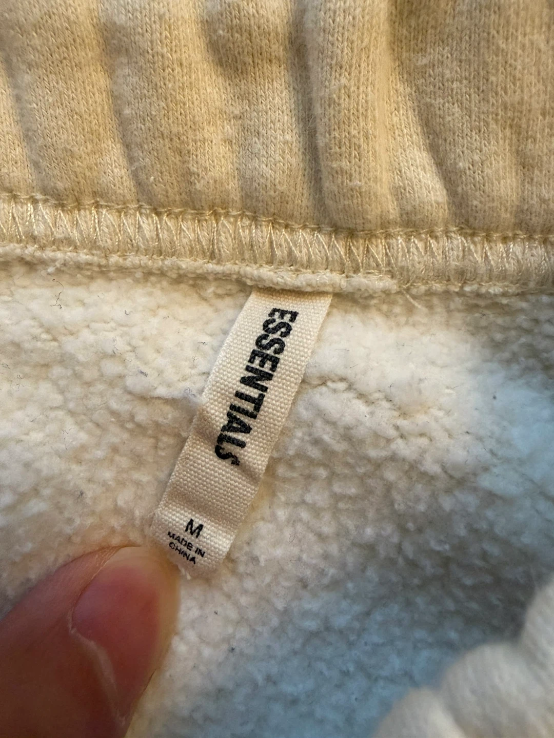 ESSENTIALS Fear of God Sweatpants Cream - photo 3