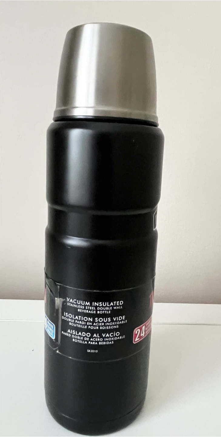 Thermos 40 oz Stainless Steel Vacuum Insulated Beverage Bottle - photo 2
