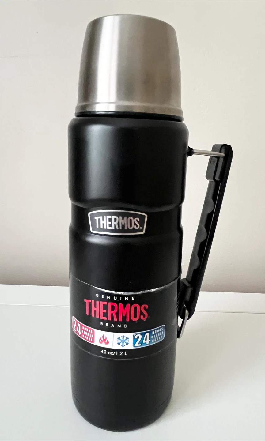 Thermos 40 oz Stainless Steel Vacuum Insulated Beverage Bottle