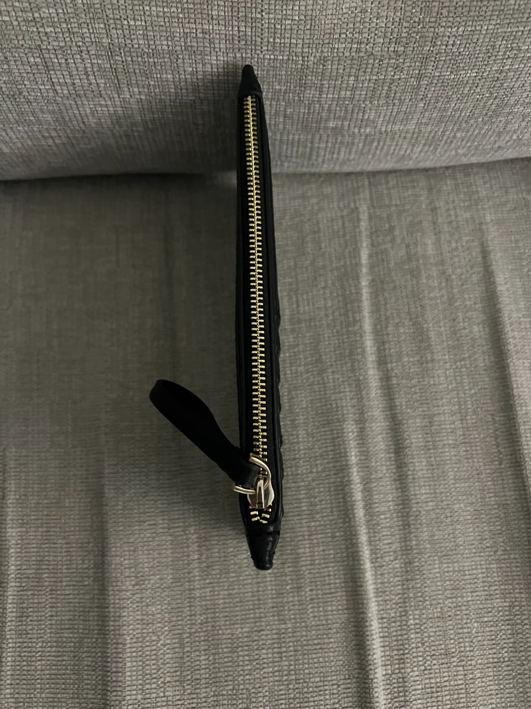 Like-New Love & Lore Zipper Cardholder (Wallet) - photo 3