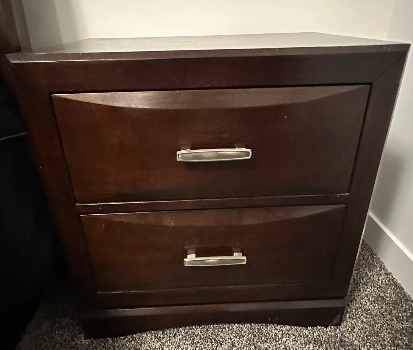 Nightstands - set of 2 dark wood - photo 2