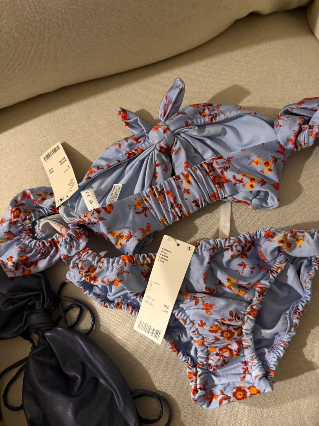 Super Cute Floral Bikini Set & Navy Swim Top - photo 2