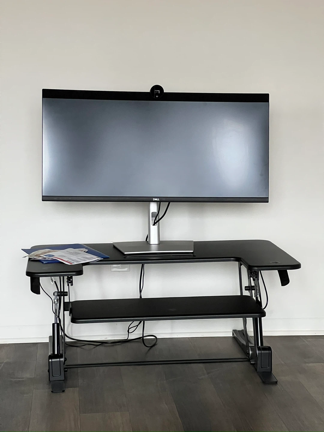 Curved Monitor - photo 2