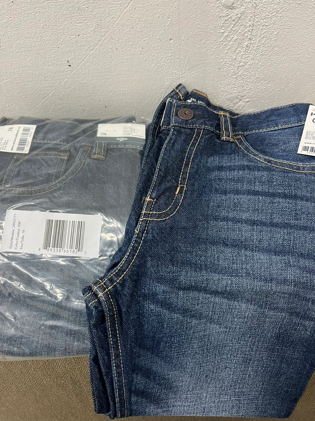 New OshKosh B'gosh Boys Jeans Size 7R (two pairs)