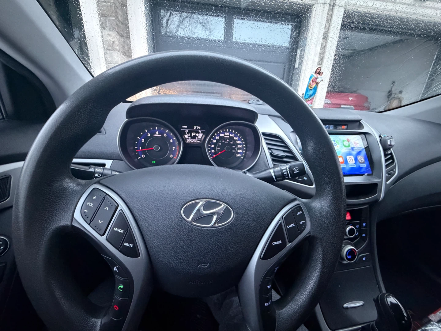 Hyundai Elantra 2015 - photo 3
