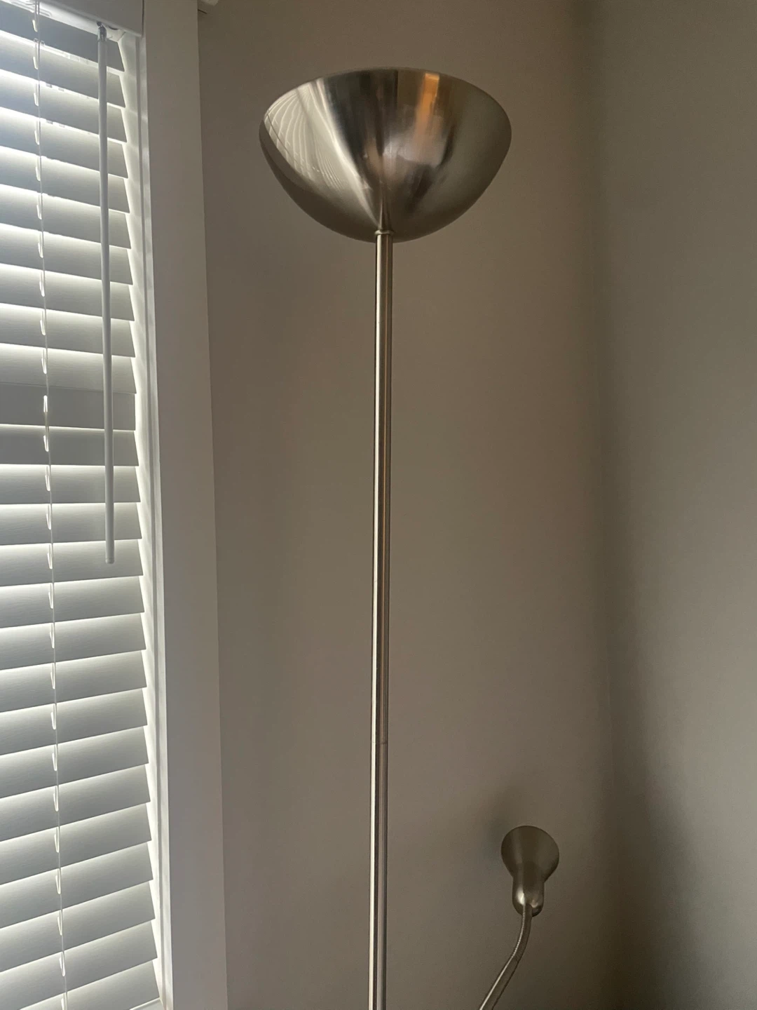 🥕Brushed Nickel Floor Lamp with Foot Switch