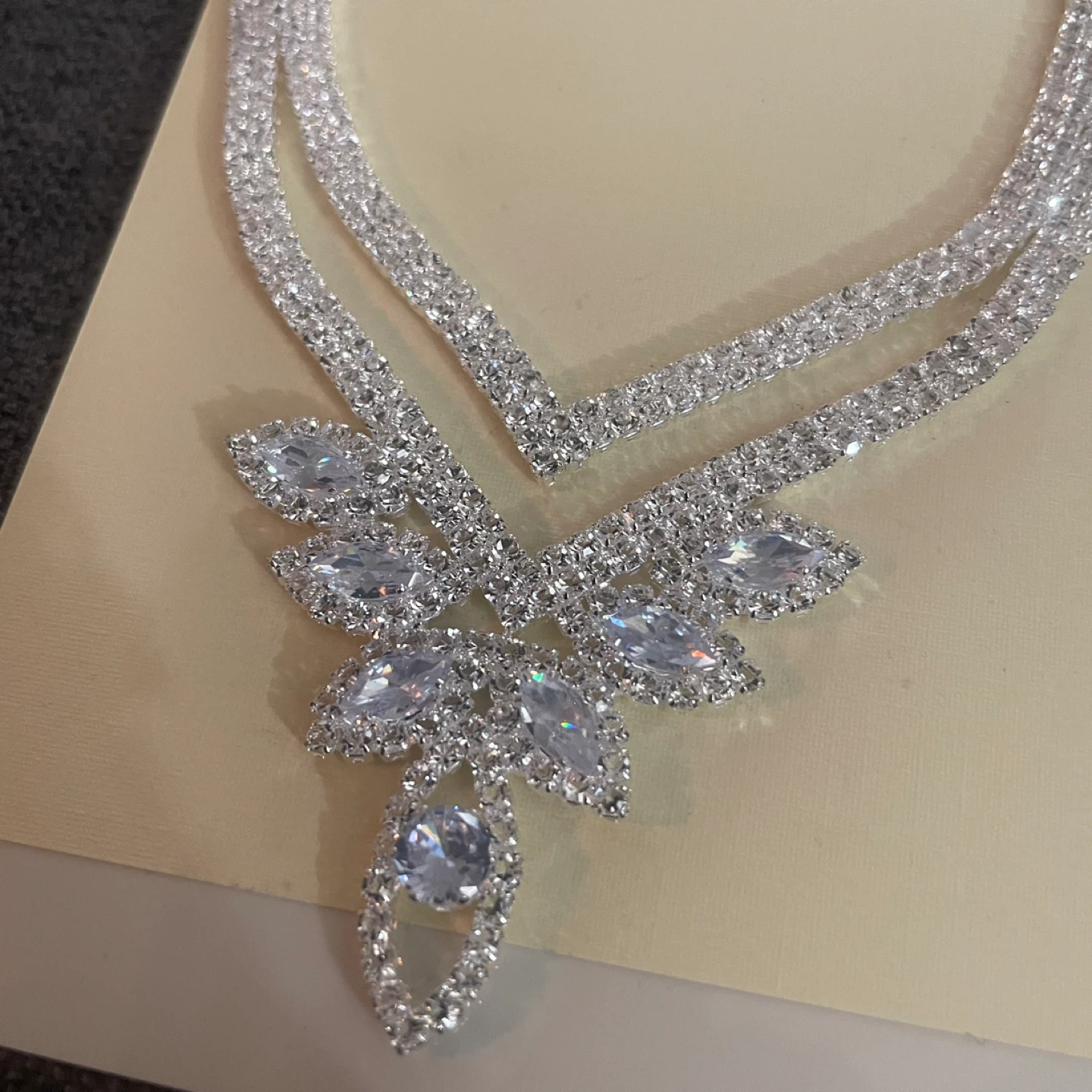 Fashion Jewelry Necklace and Earring Set - photo 2