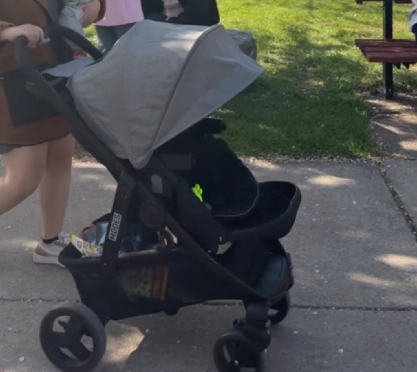 Graco Modes Stroller with infant car seat- Grey