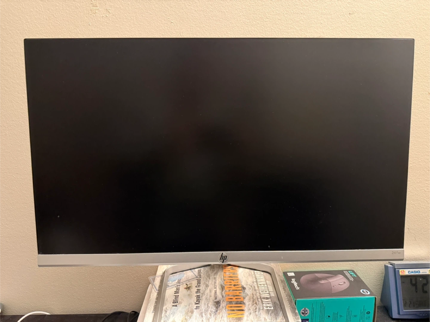 HP 24fw 23.8-inch IPS Full HD Display - photo 3