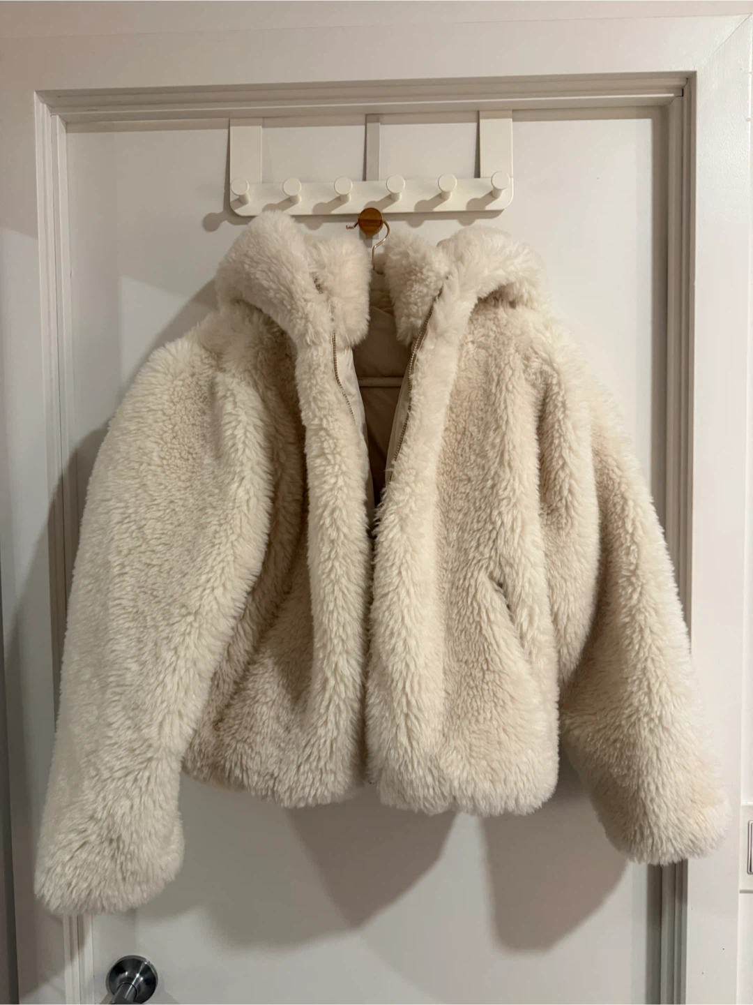 Zara brand new Cream Insulated Sherpa Jacket - photo 2