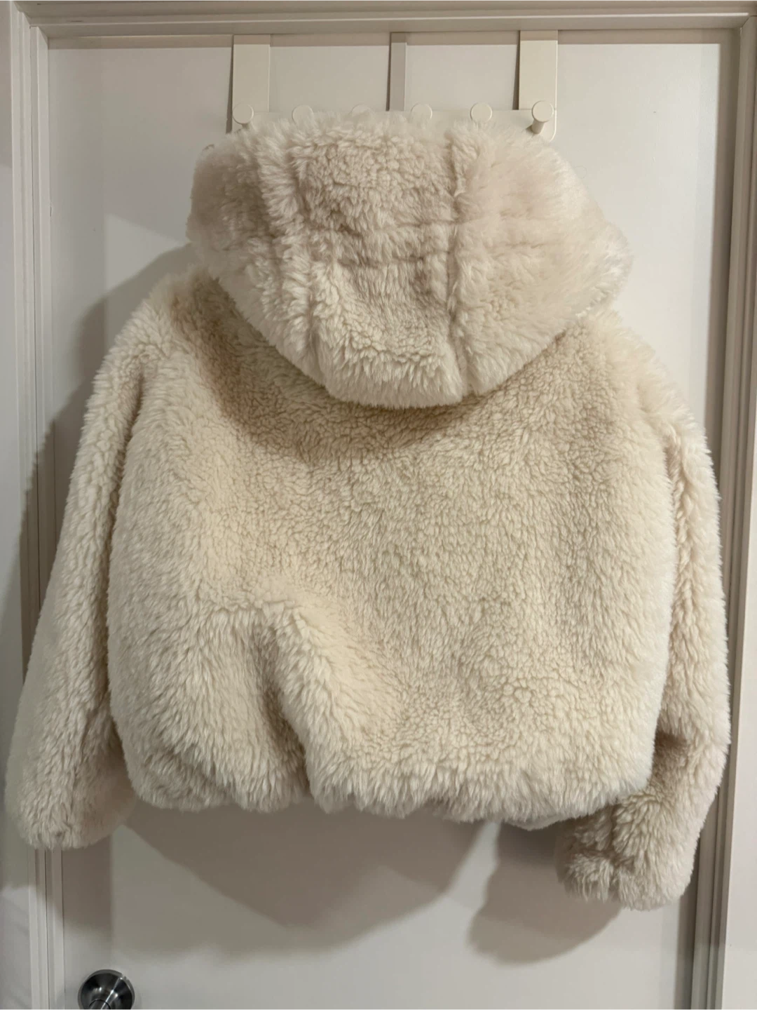 Zara brand new Cream Insulated Sherpa Jacket - photo 3