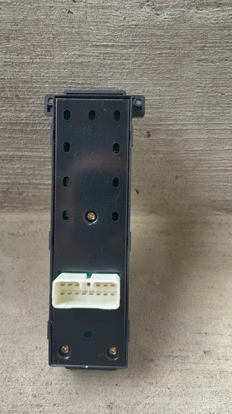 Power Window Switch for Hyundai Santa Fe 2006-2012 - photo 3