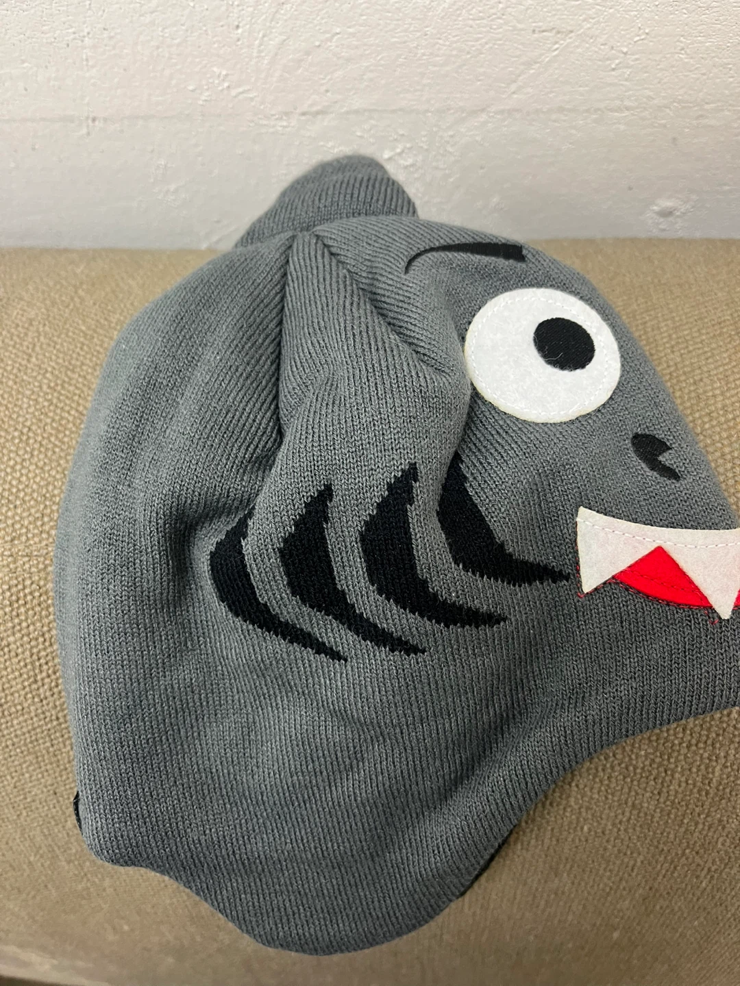 Kombi Kids Spooky the Shark Beanie (New)