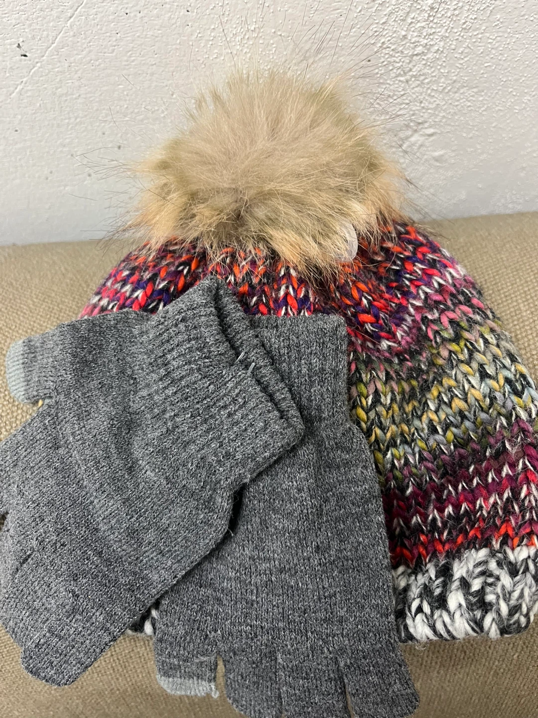 New Children's Place Hat & Gloves Set S/P-M/M