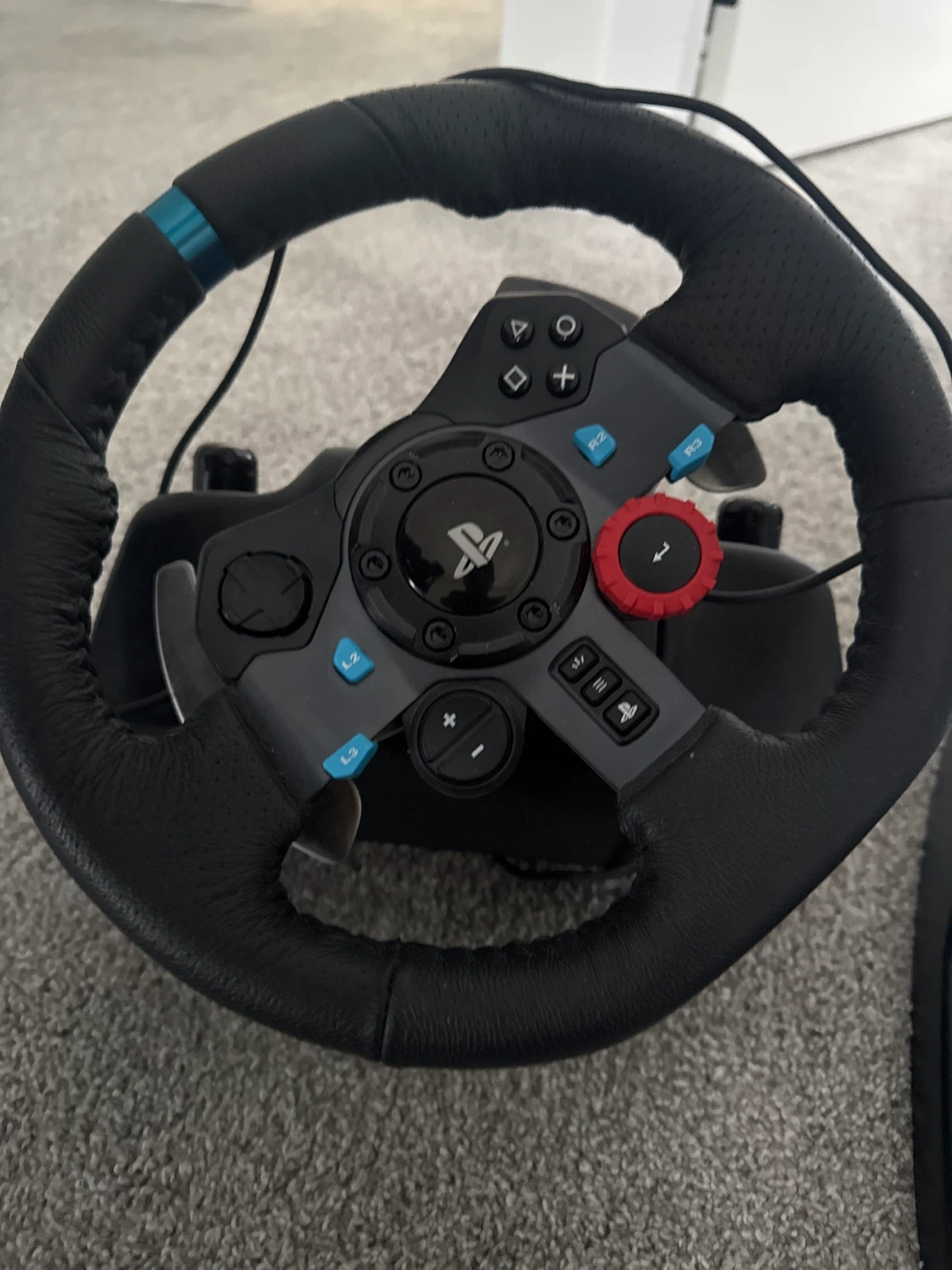 Logitech G29 Driving Force Racing Wheel Pedals PS4/PS5