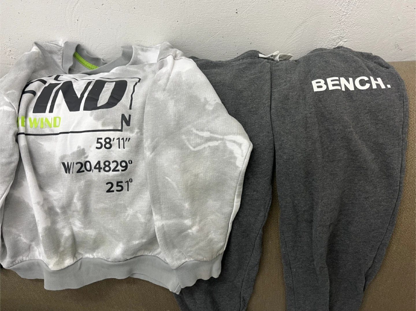 Boys’ Clothing Bundle - T-shirts, Sweatshirt, Pants - photo 3