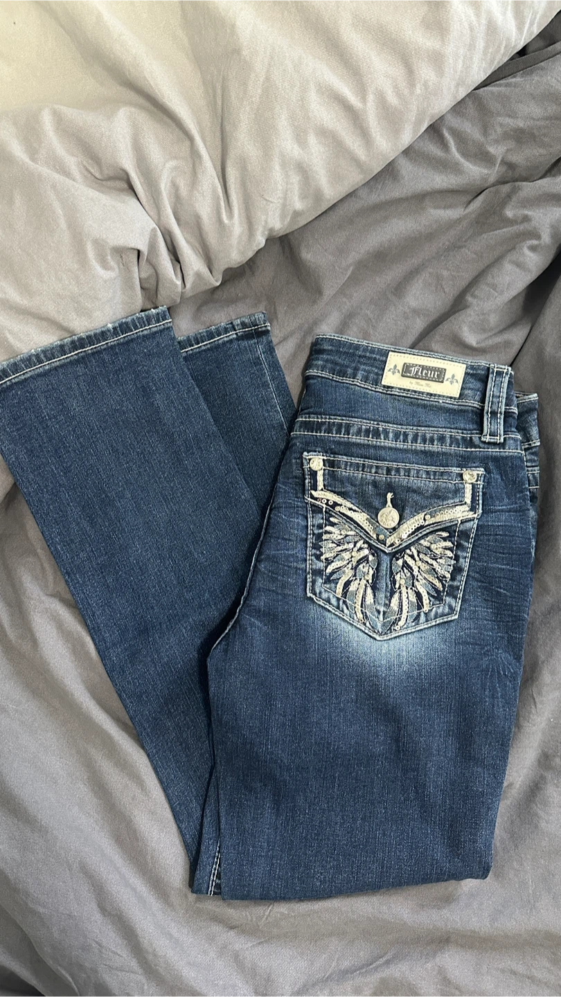 bedazzled 2000s jeans - photo 4