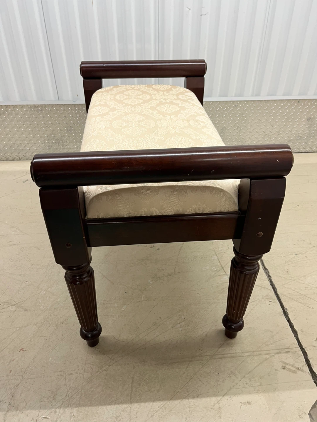 Dark Wood Bench with Beige Damask Upholstery - photo 2