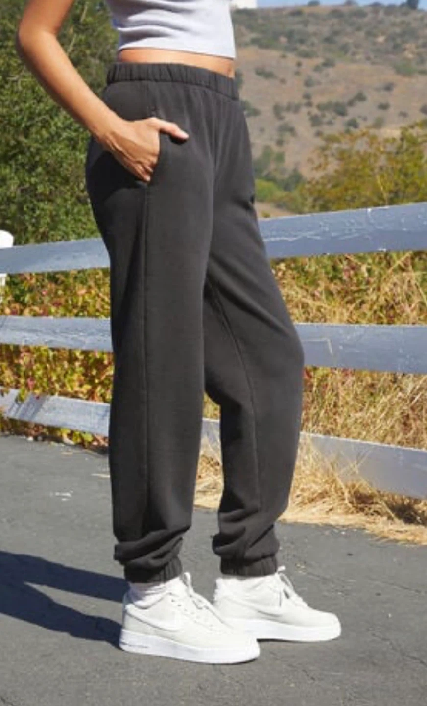 Brandy Melville Dark Grey Rosa Sweatpants - photo 2