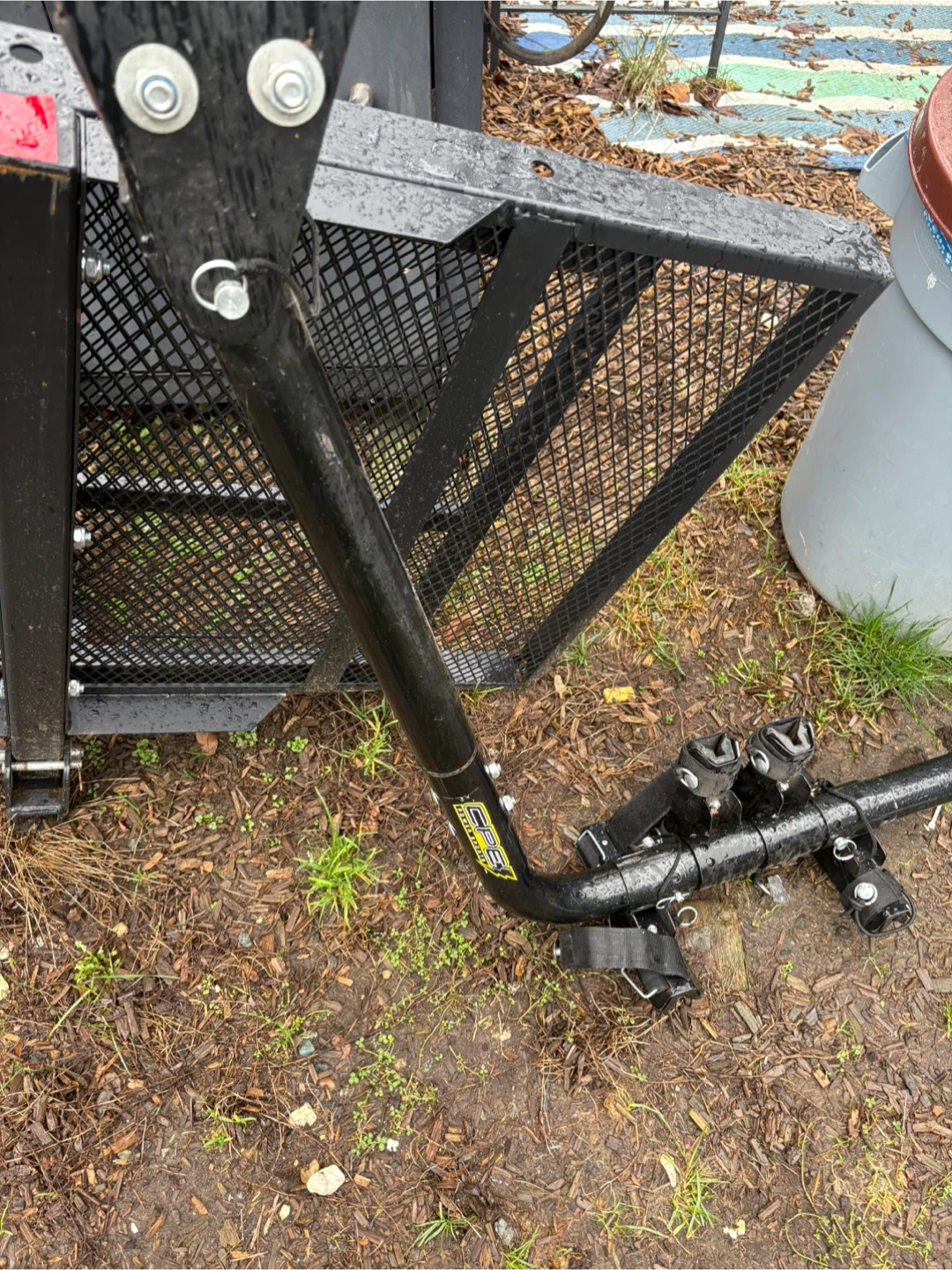 CPE Power Sports Receiver Hitch Bike Carrier - Holds 4 Bikes - photo 2
