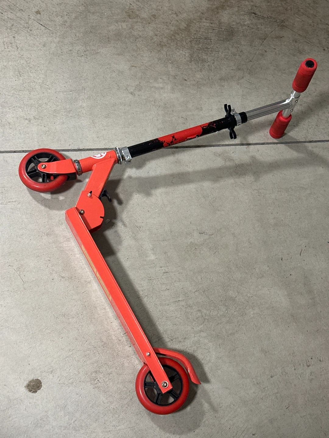 Red Sport Runner Scooter