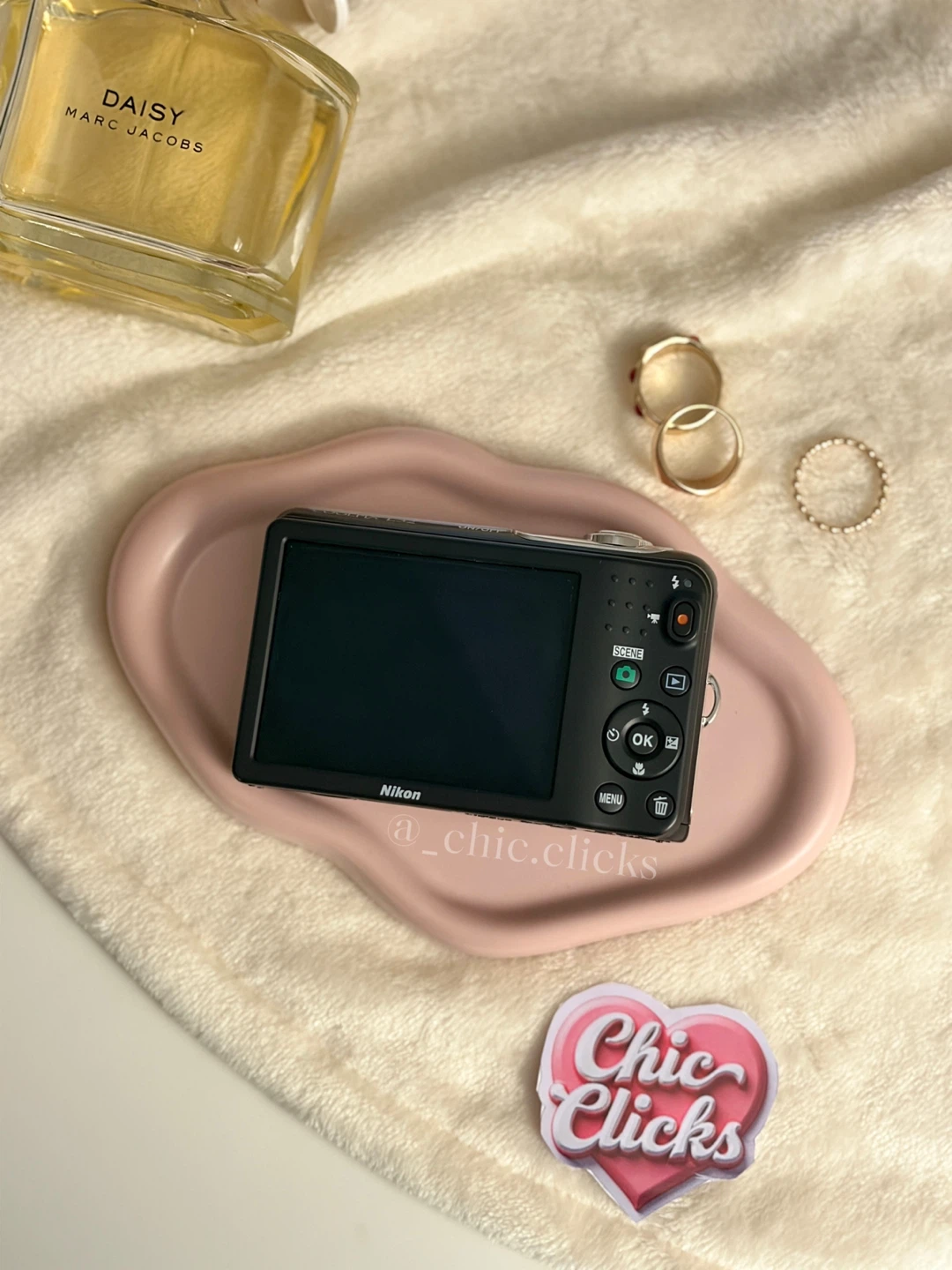 Nikon Coolpix L32 - Digital Camera - photo 2