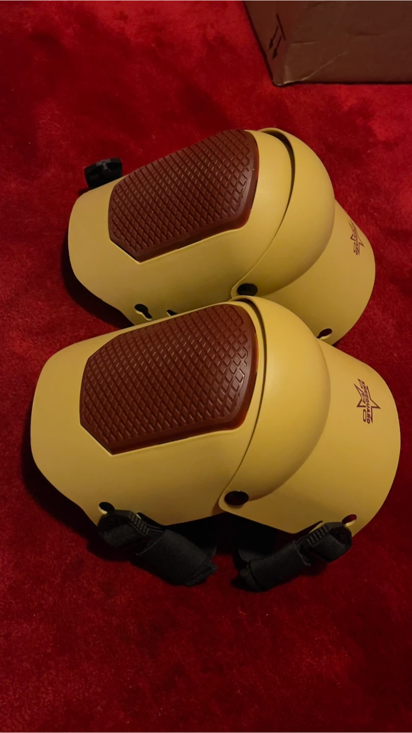 Knee Pads for works or home 📸