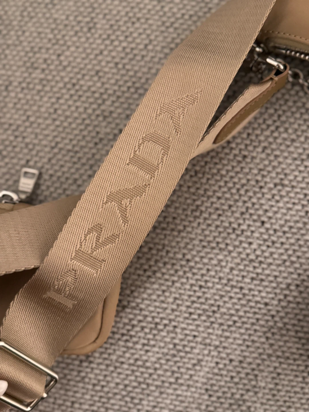 Prada Camel Shoulder Bag with Chain Strap - photo 5