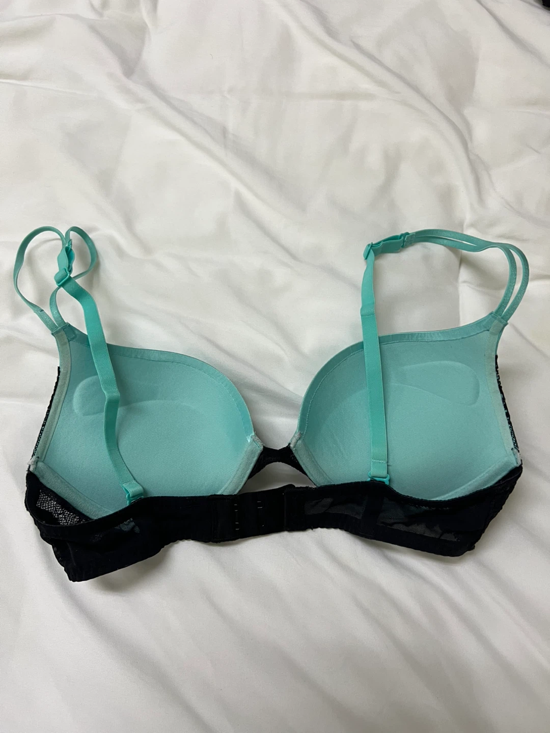 Assorted Push-Up Bras 32B - photo 3