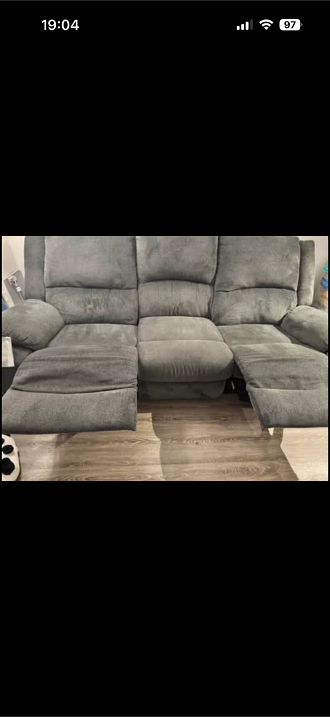 3-Seater Power Recliner + Extended Warranty Feb 2029 - photo 5