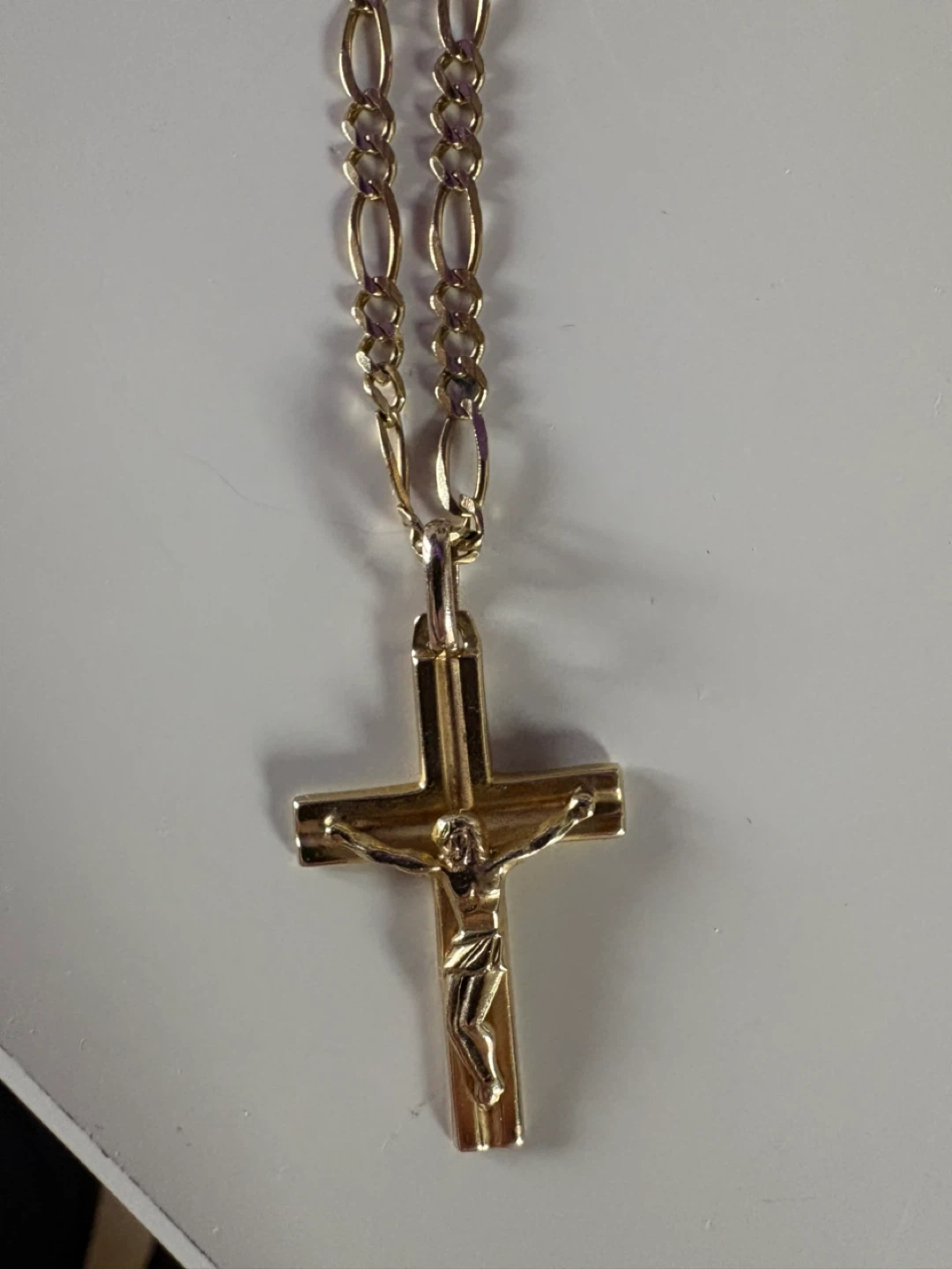 10K Gold Crucifix Necklace - photo 2