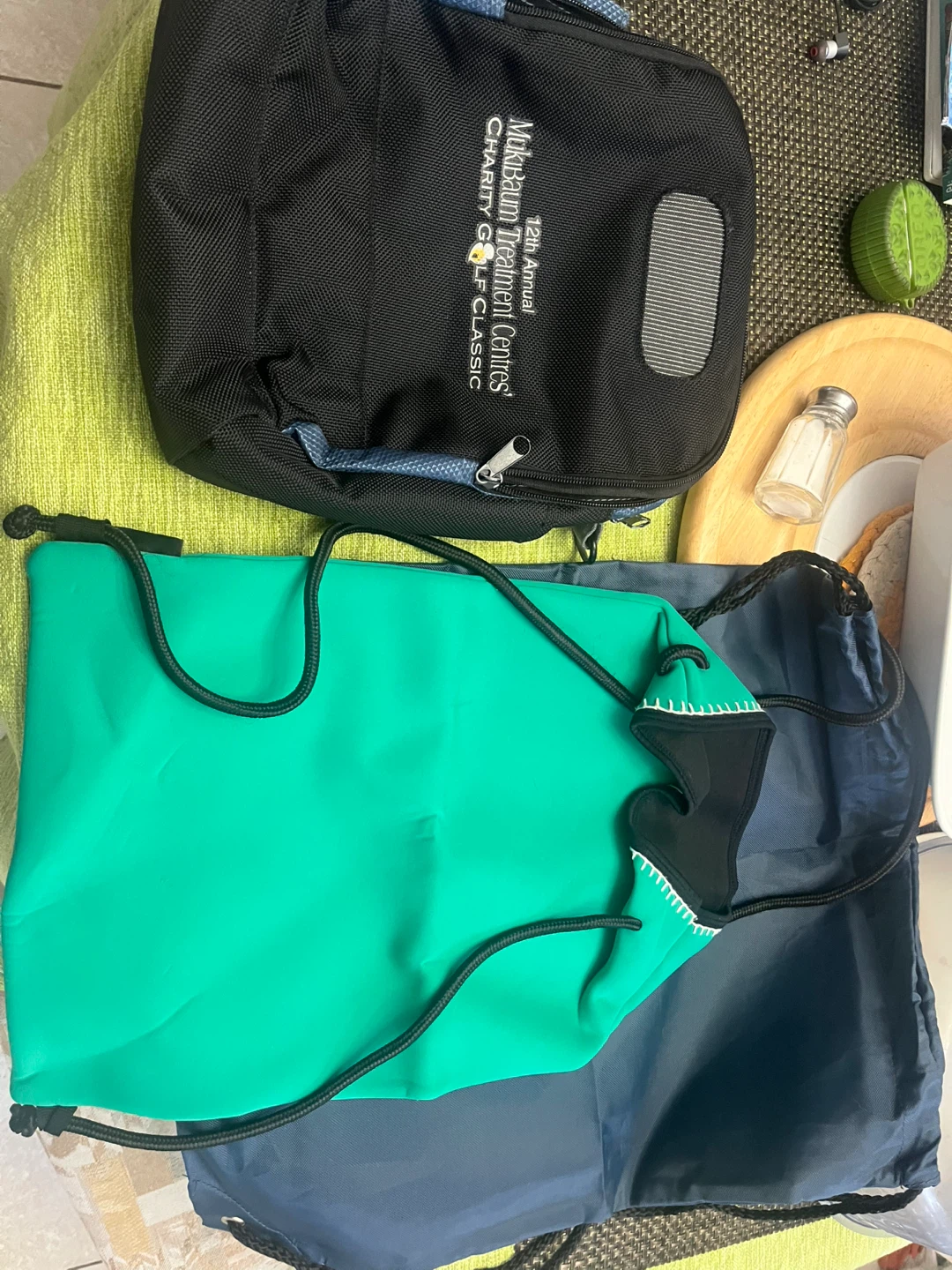 ❤️ Assorted Drawstring Bags and Duffel Bag