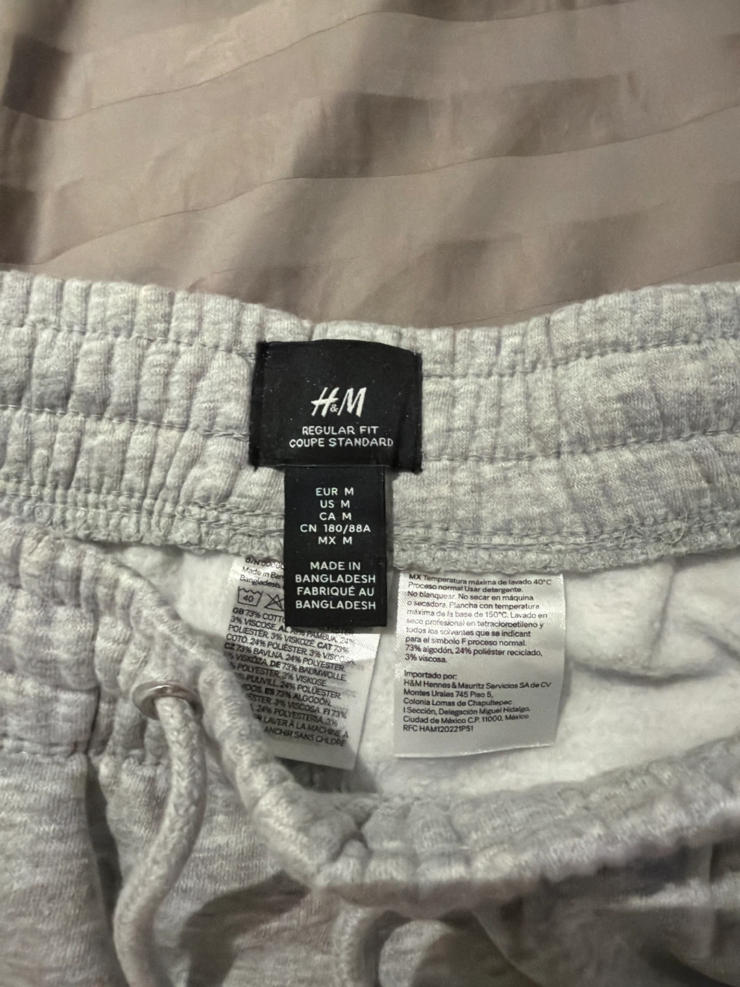 H&M Men Regular Fit Sweatpants - Grey - Size Medium - photo 2