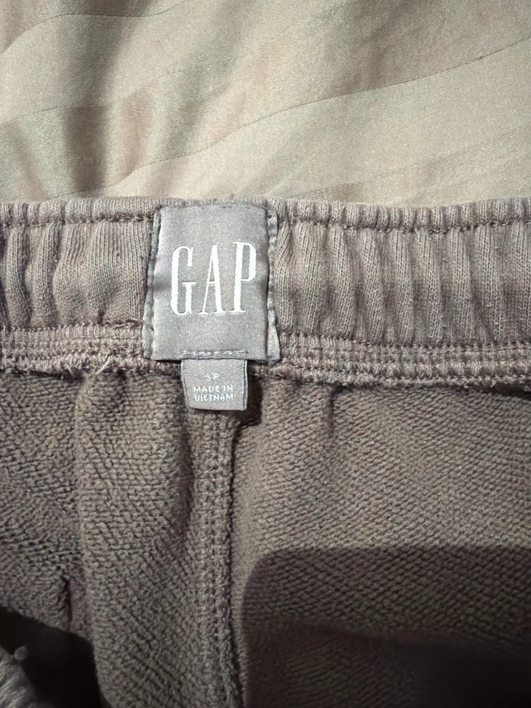Men Gap Sweatpants size S - photo 2